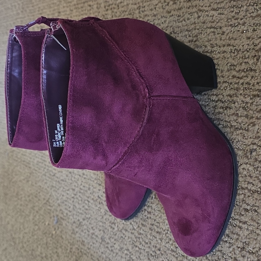 Elegant Burgundy Ankle Boots